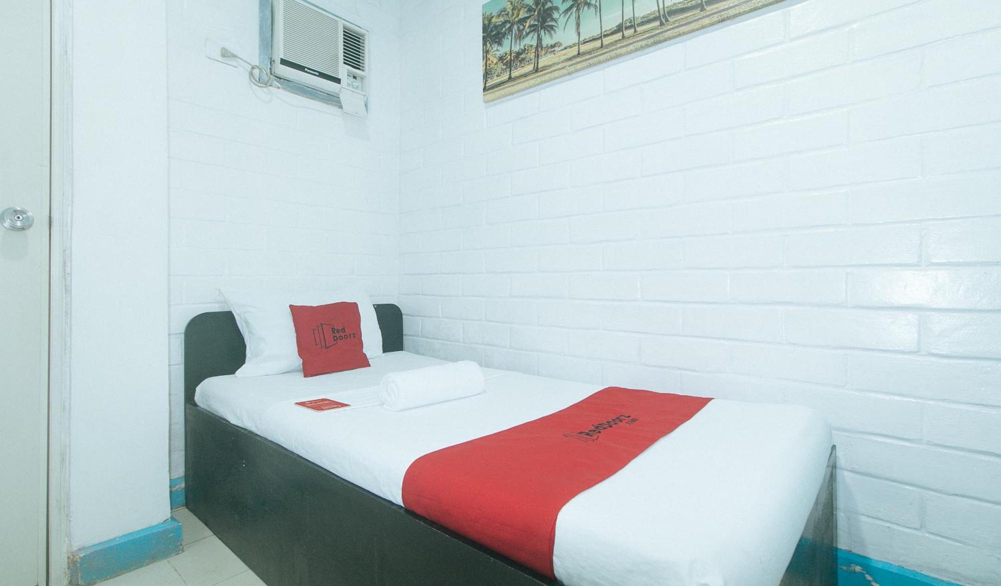 Reddoorz At La Maria Pension And Tourist Inn Cebu Εξωτερικό φωτογραφία